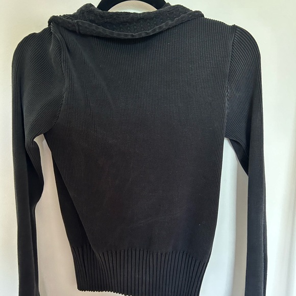 90s black bell sleeve button up sweater w/ accentuated collar - Picture 3 of 3